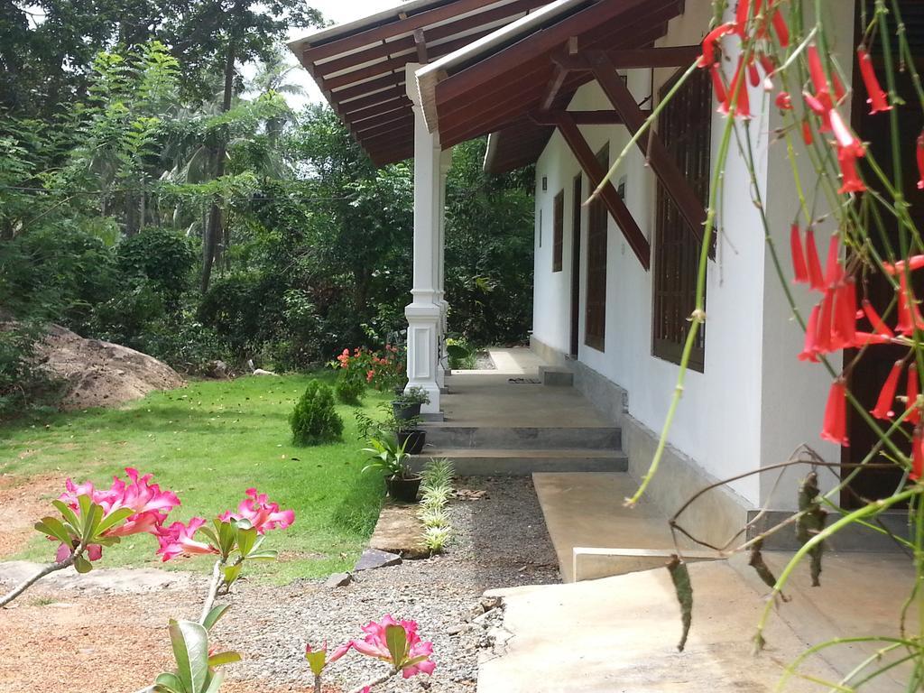 בנטוטה Niyuni Villas מראה חיצוני תמונה